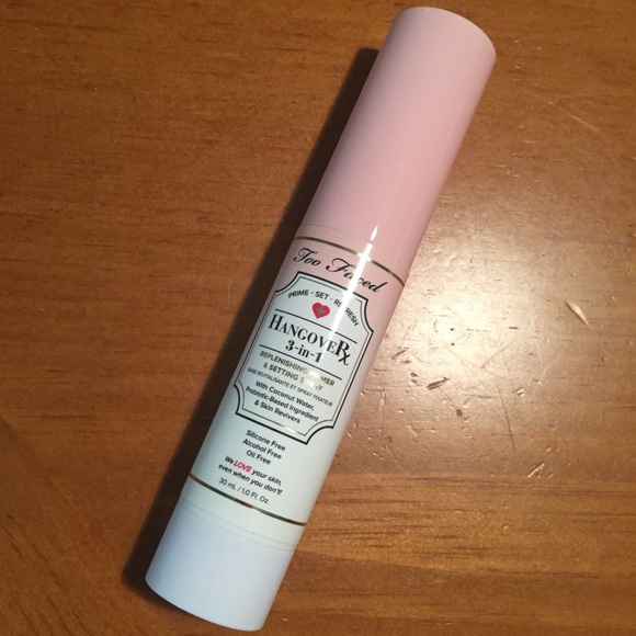 Too Faced Hangover Primer & Setting Spray - Picture 2 of 7